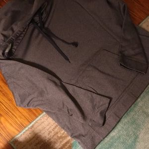 Gray woman sweatshirt